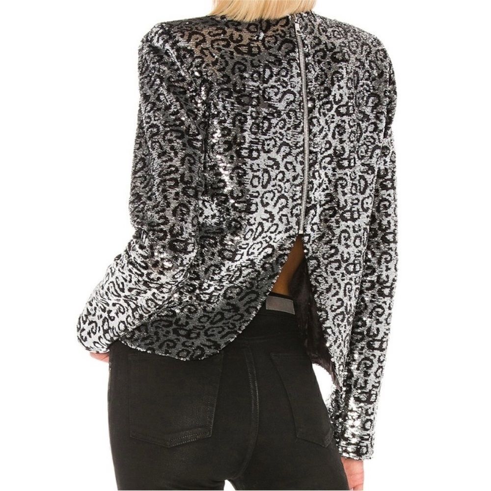 Rta woman’s sequin top